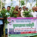 কাউনিয়ায় শহীদবাগ ইউনিয়ন স্বেচ্ছাসেবক দলের উদ্যোগে বৃক্ষরোপণ ও পরিচ্ছন্নতা কর্মসূচি অনুষ্ঠিত
