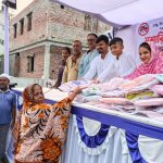 ডেঙ্গু প্রতিরোধে ২৯ নম্বর ওয়ার্ডে মশারি বিতরণ